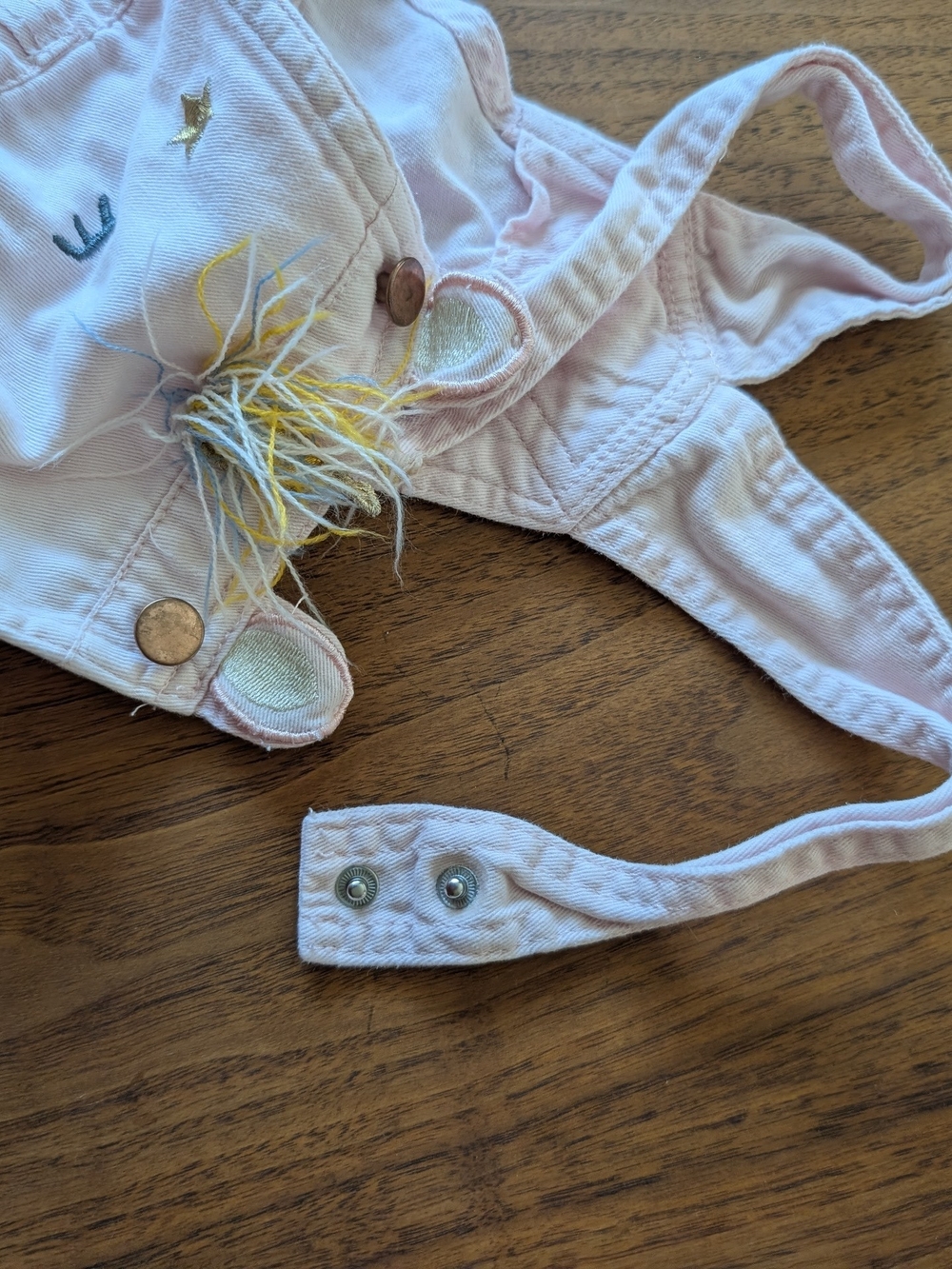 OshKosh B'gosh Pink Unicorn Short Overalls 2T - Picture 3 of 6